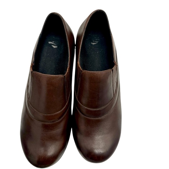 Abeo Brown Comfort Mules with Cushioned Footbed - Picture 4 of 7